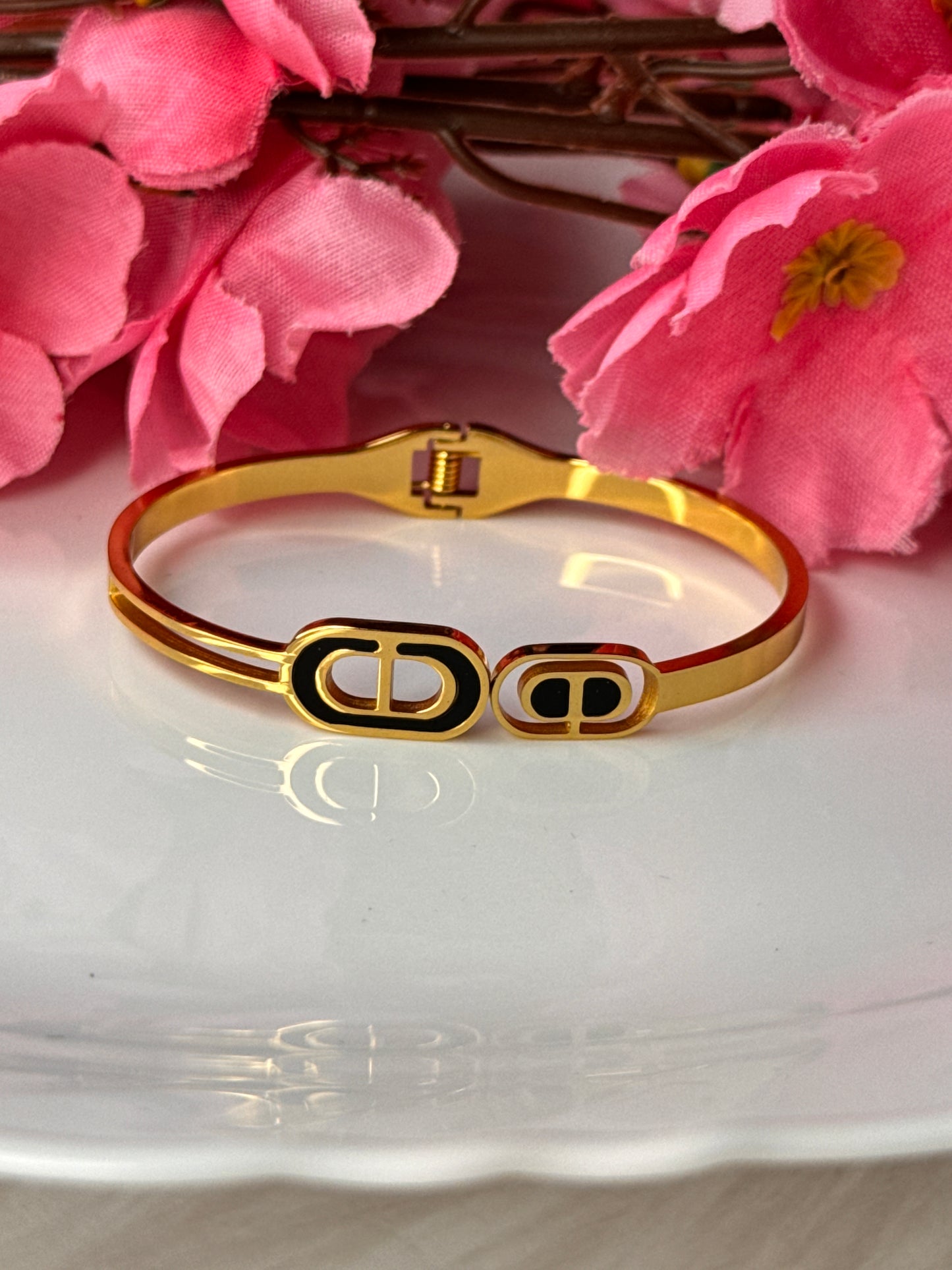 Anti Tarnish Gold Bracelet