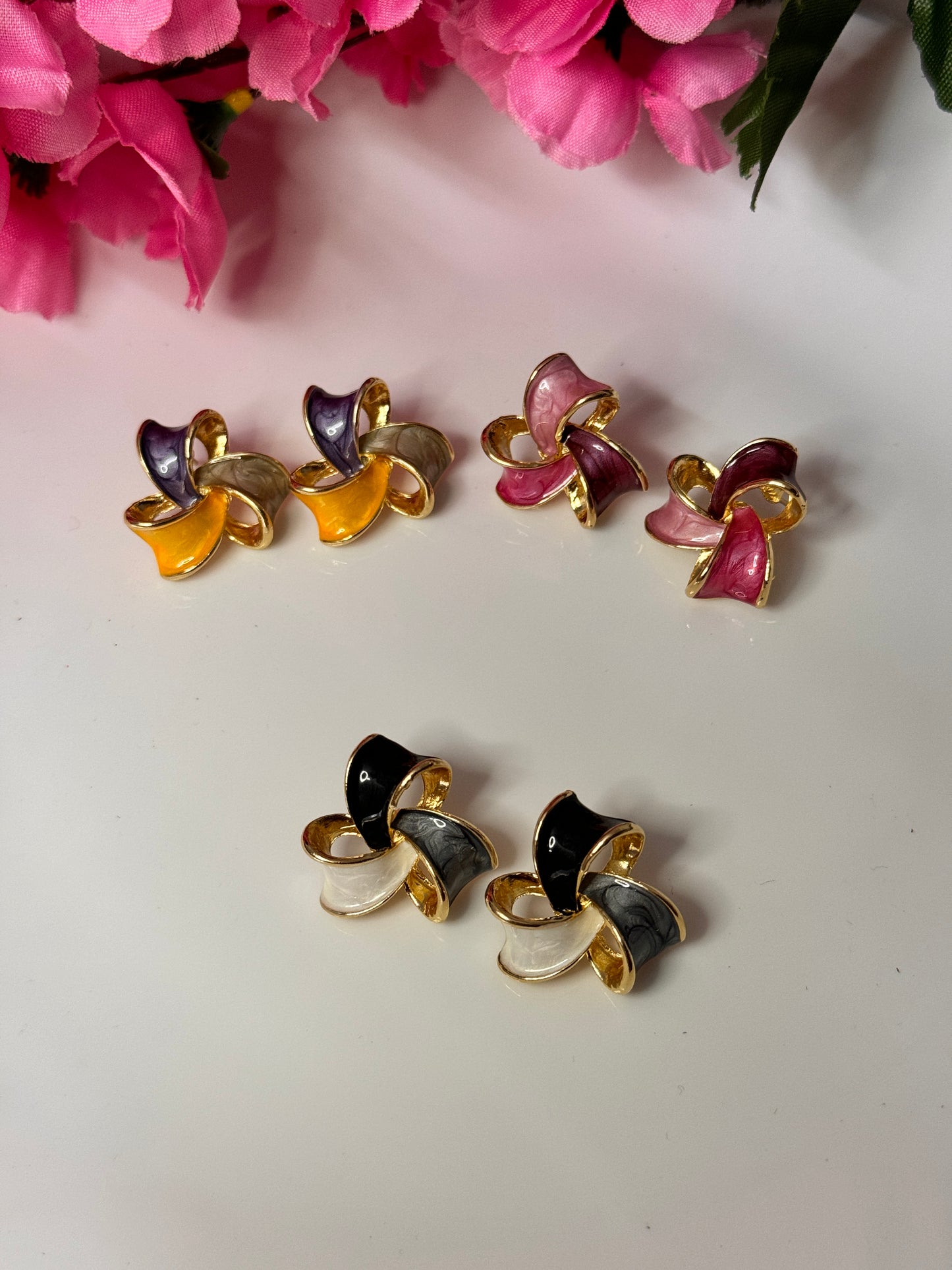 Criss Cross Studs
