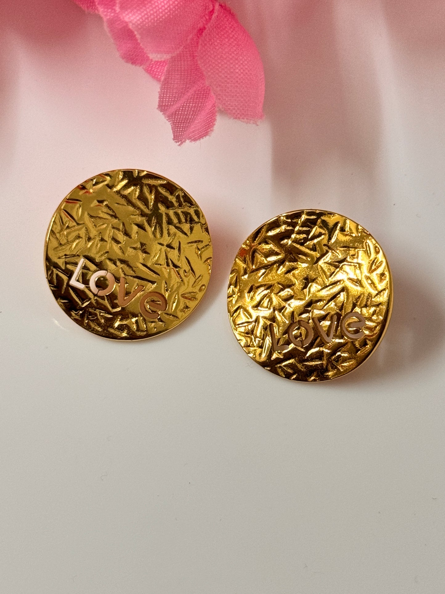 Pure Gold Love Studs