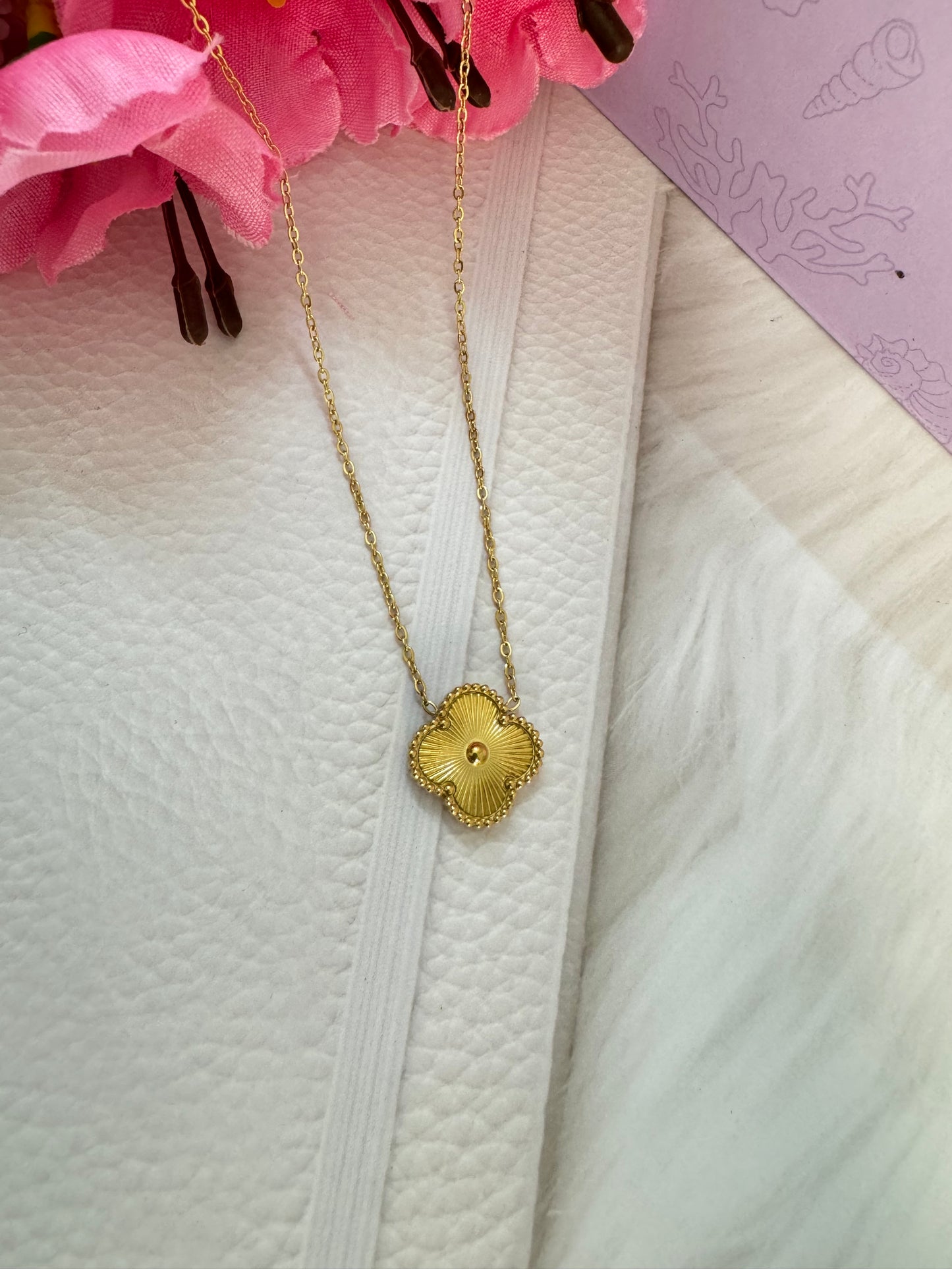 Leaf Cover Anti tarnish Necklace