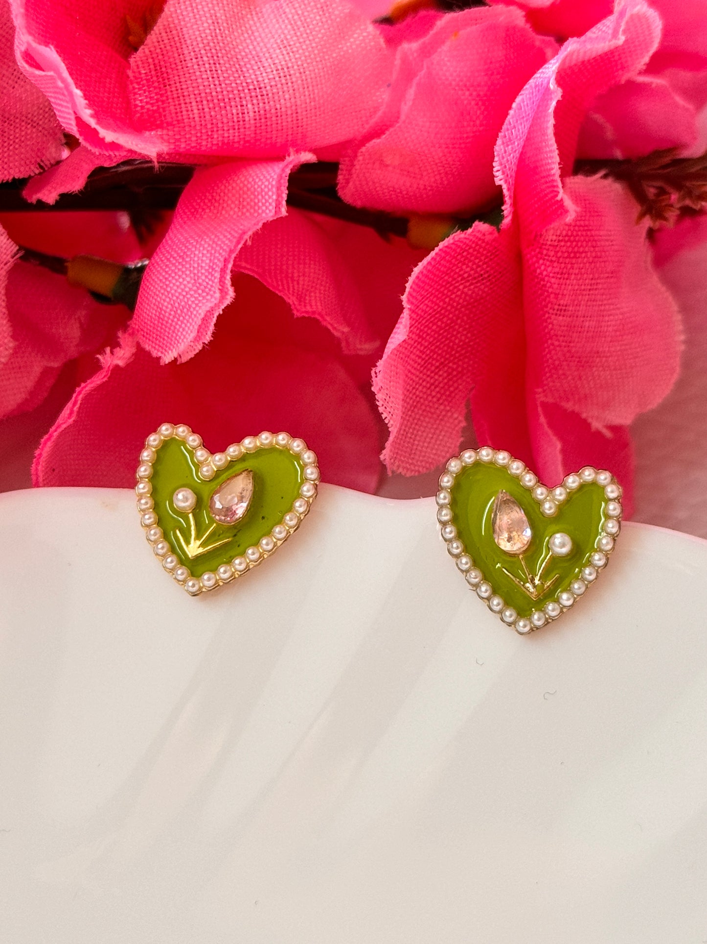 Green Heart Pearl Stud Earrings – Elegant Love-Themed Jewellery for Women