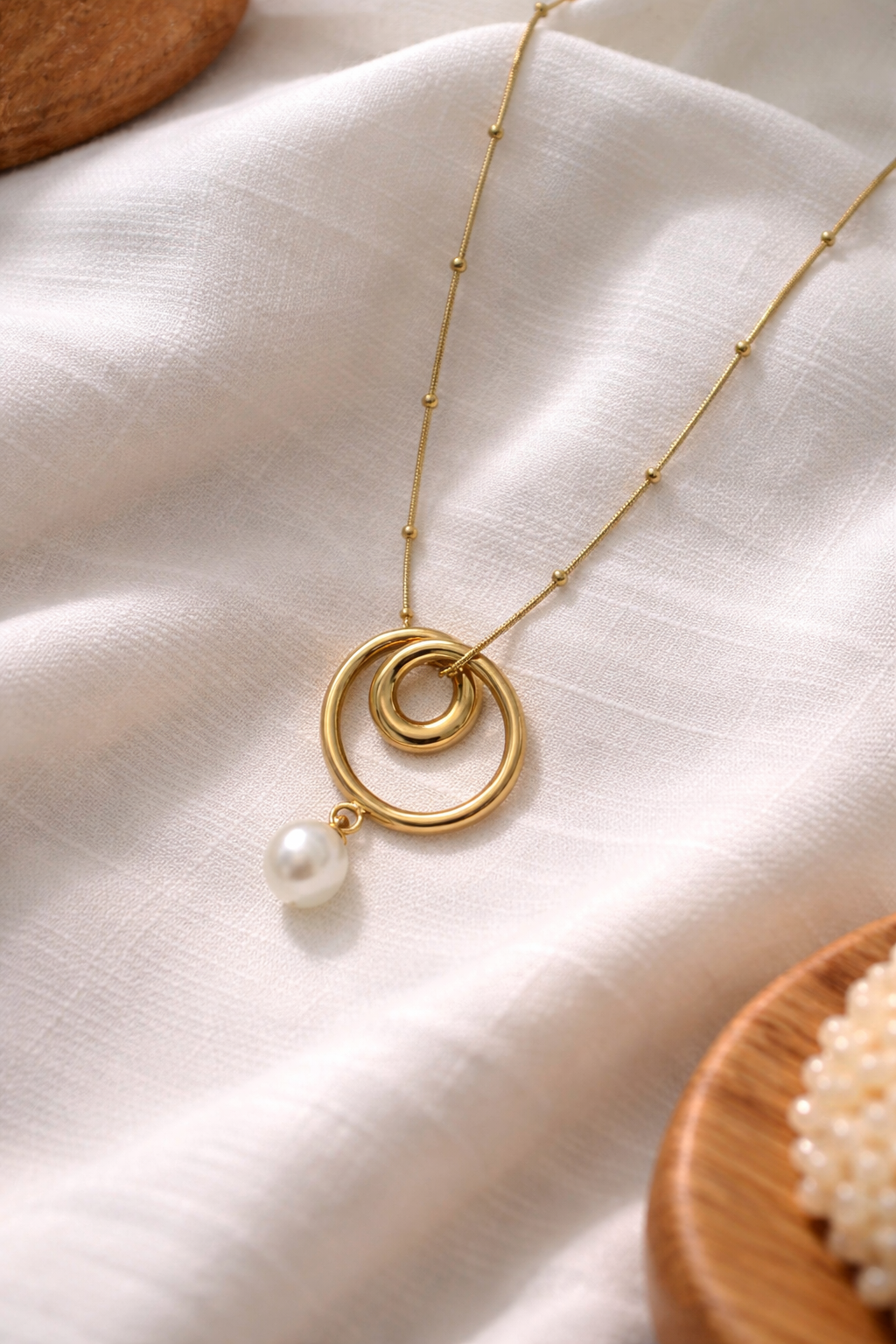 Gold Double Circle Pearl Pendant Necklace for Women