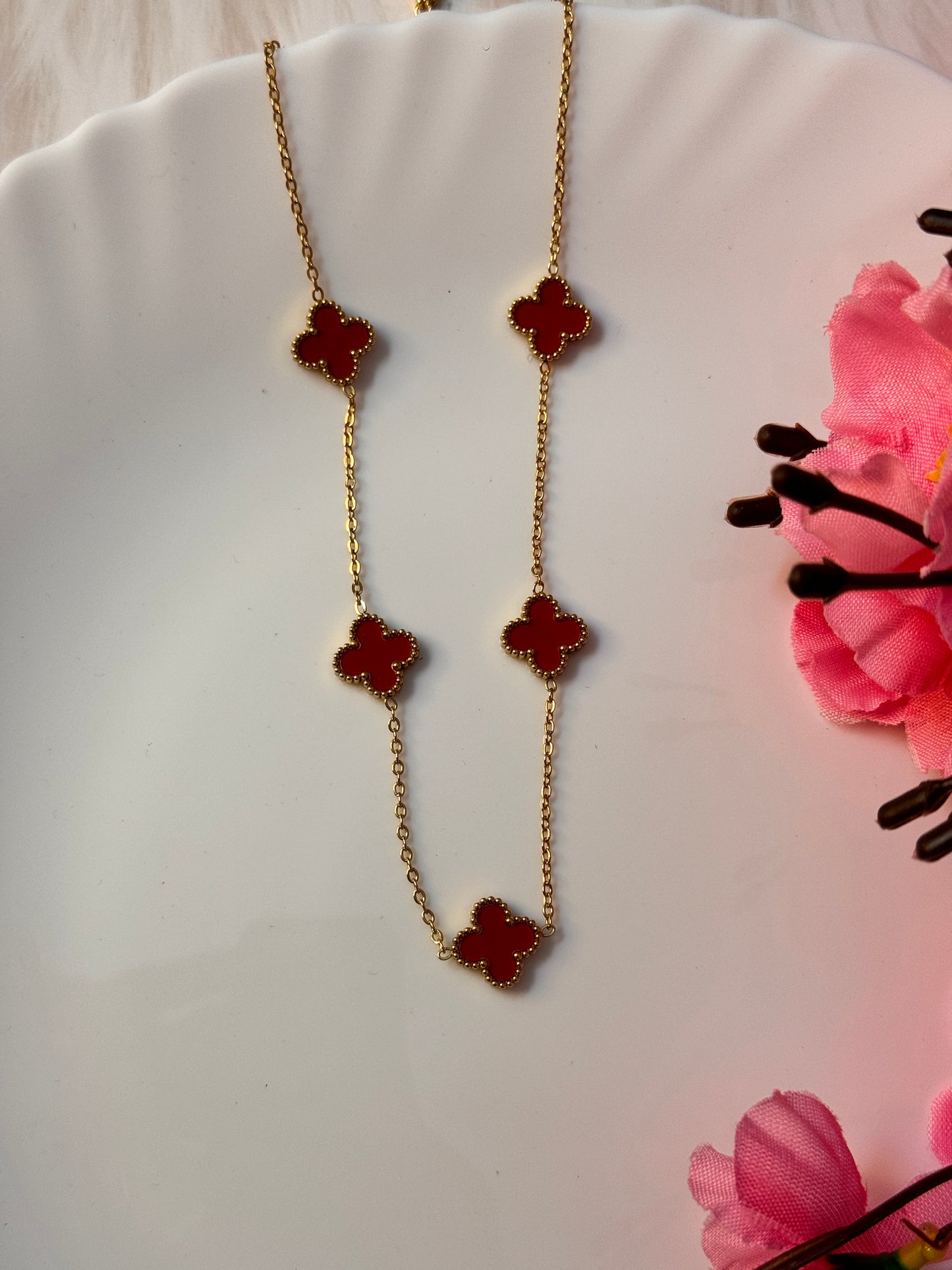 Elegant Red Clover Pendant Necklace | Anti-Tarnish Stainless Steel Fashion Jewellery for Women