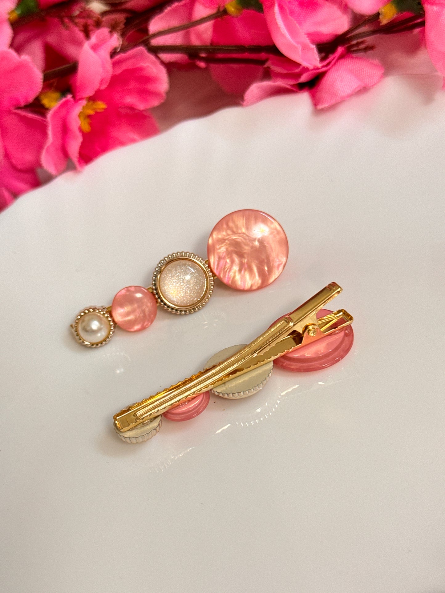 MOP pearl studded clips