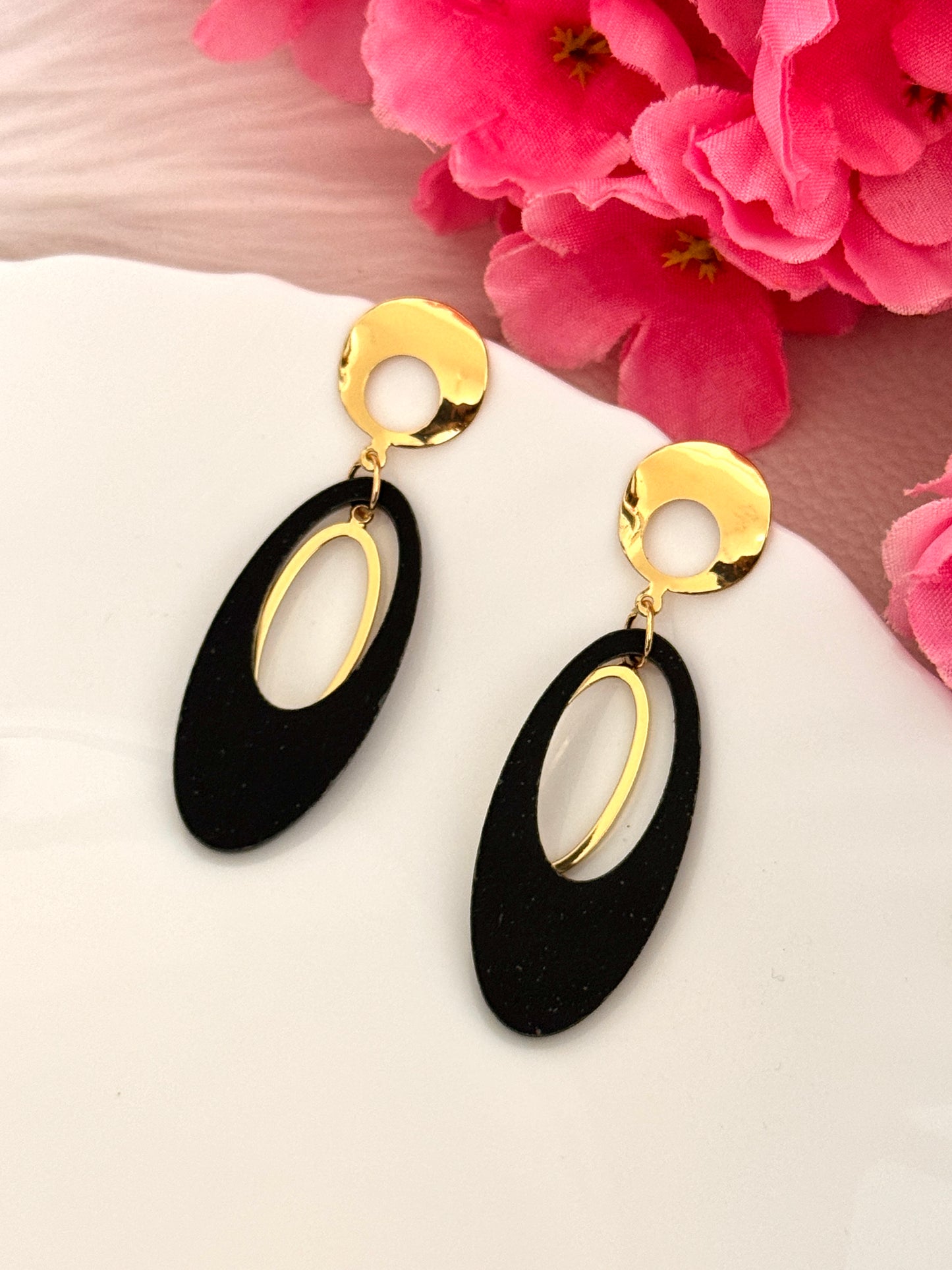 Bold Black and Gold Statement Drop Earrings – Modern Geometric Jewelry