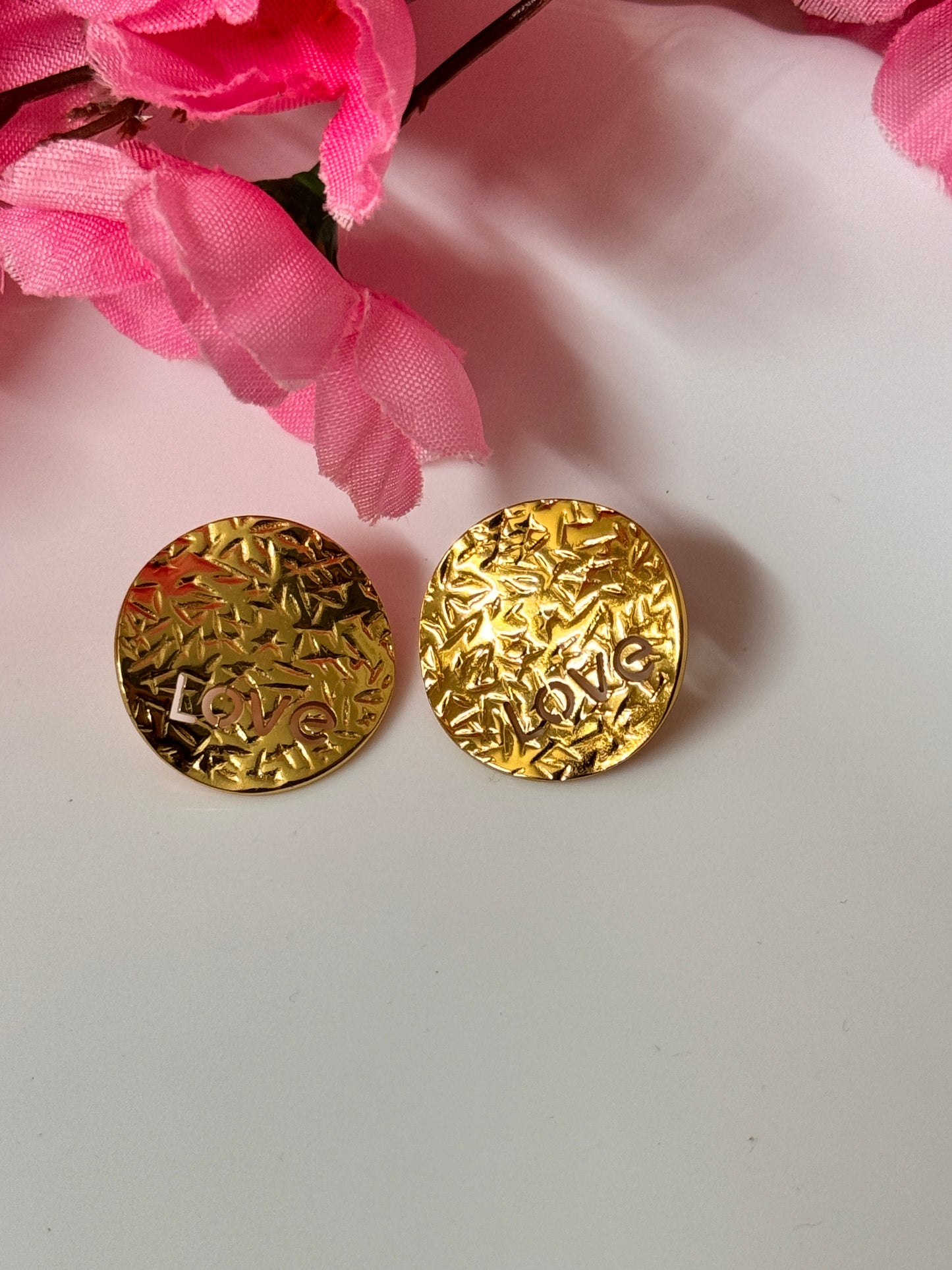 Pure Gold Love Studs