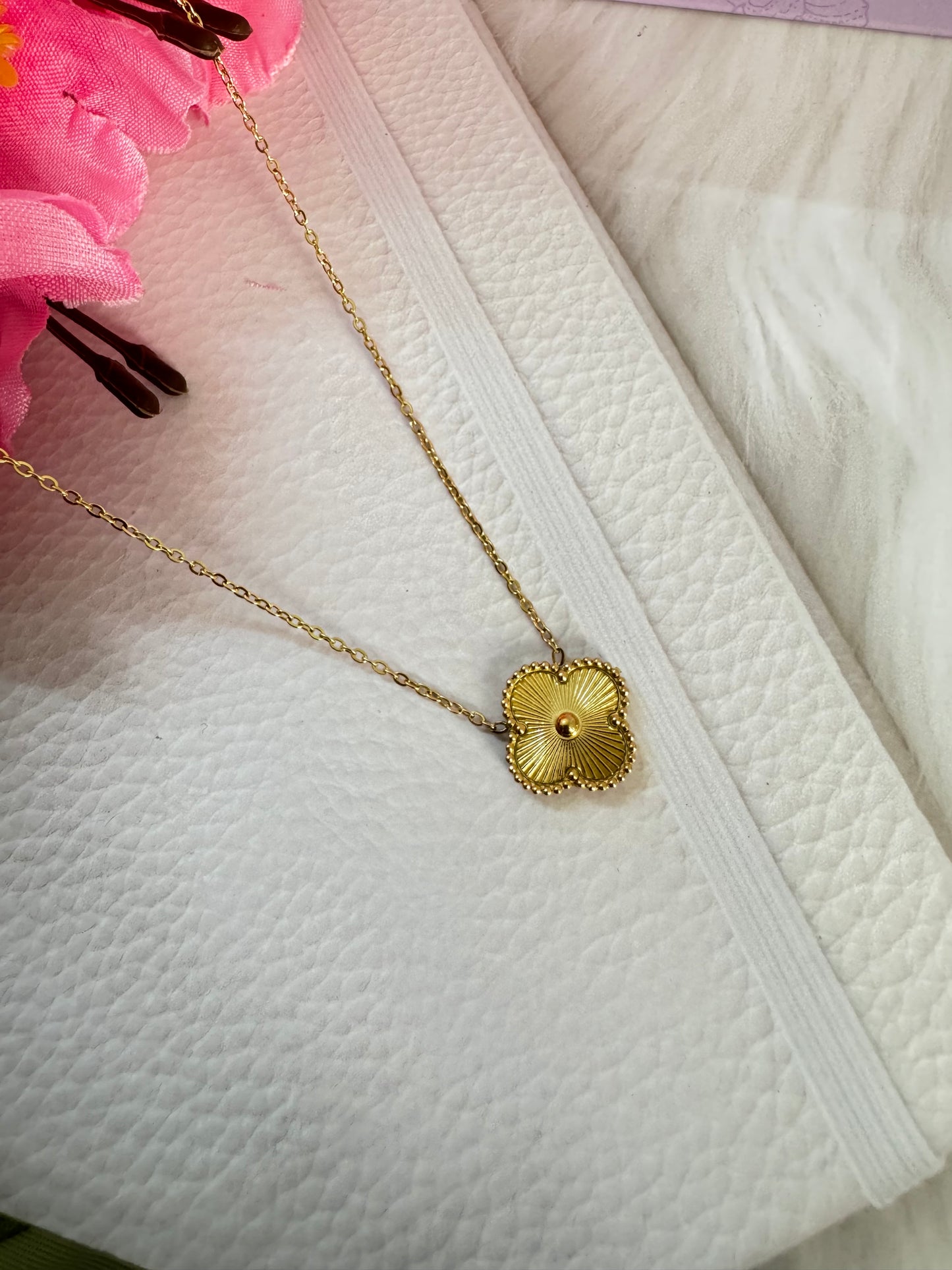 Leaf Cover Anti tarnish Necklace