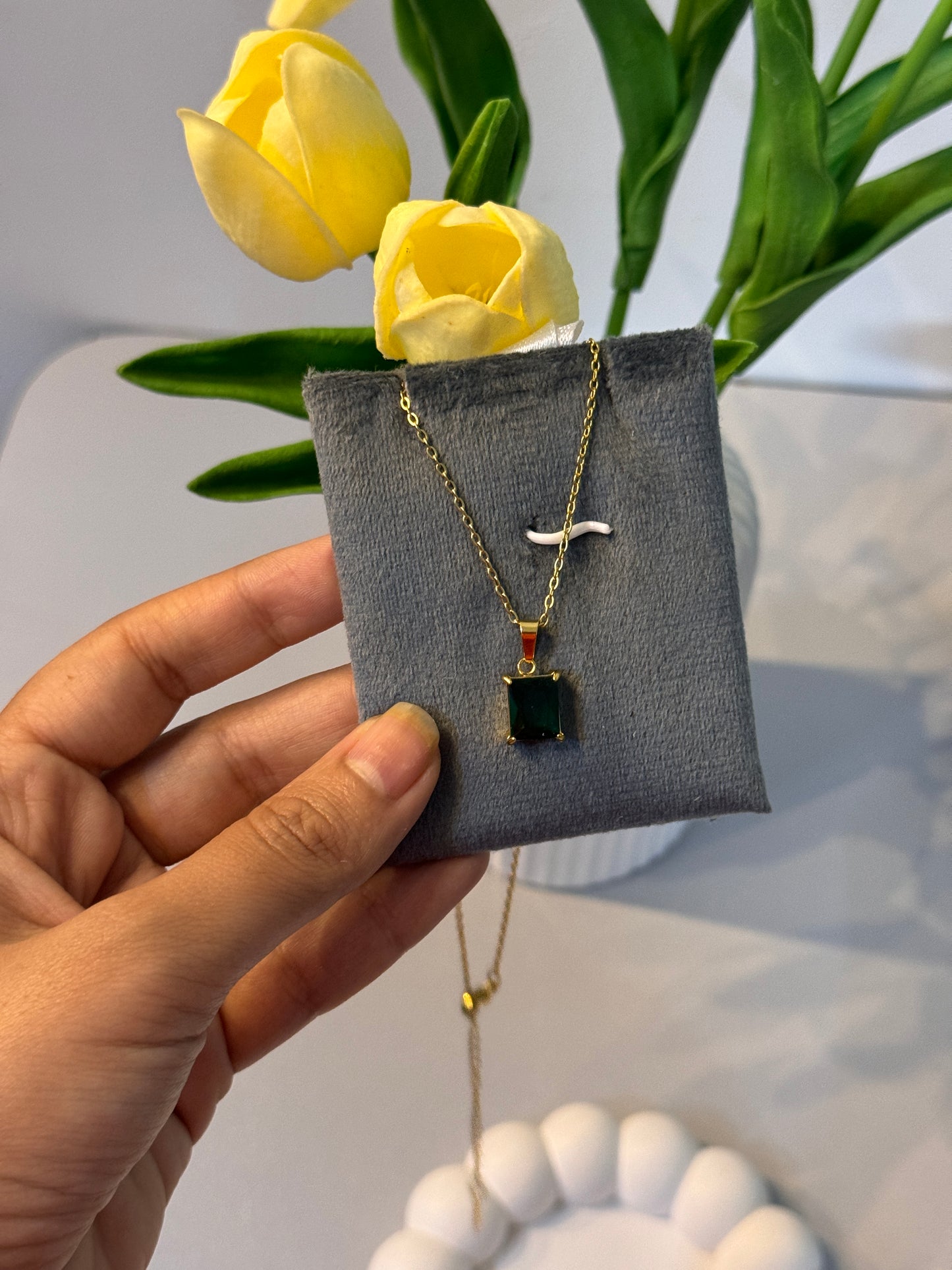 Emerald Green Pendant Necklace and Stud Earrings Set – Dainty Gold Jewelry for Women