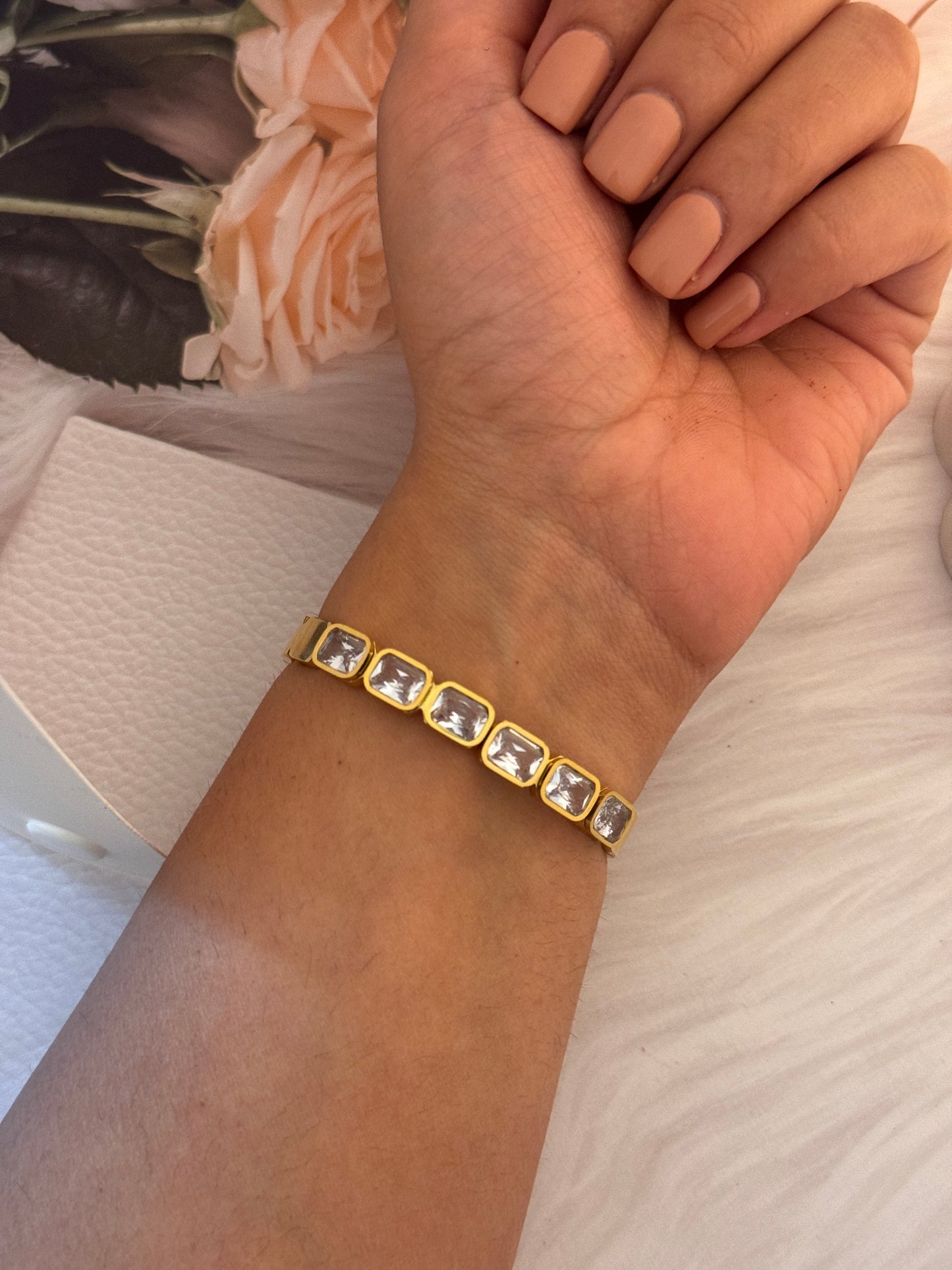 Luxury Square Stone thin wrist Bracelet