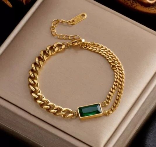 Emerald Green Stone Gold Bracelet