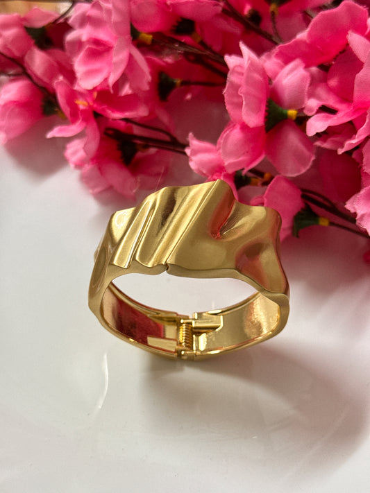 Gold Hand Cuff