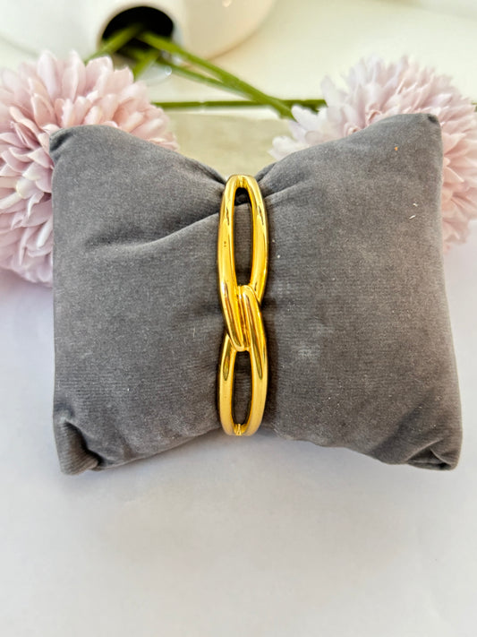 Golden Knot Anti Tarnish Bracelet