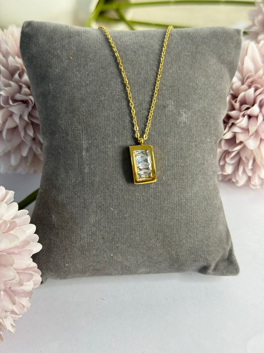 Golden Chain Pendant