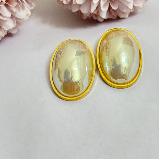 Big Pearl Studs