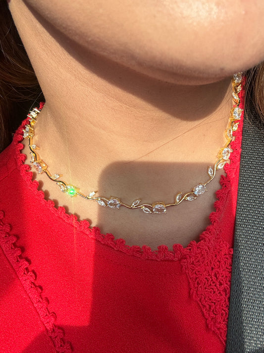 Insta Viral Tulip Necklace
