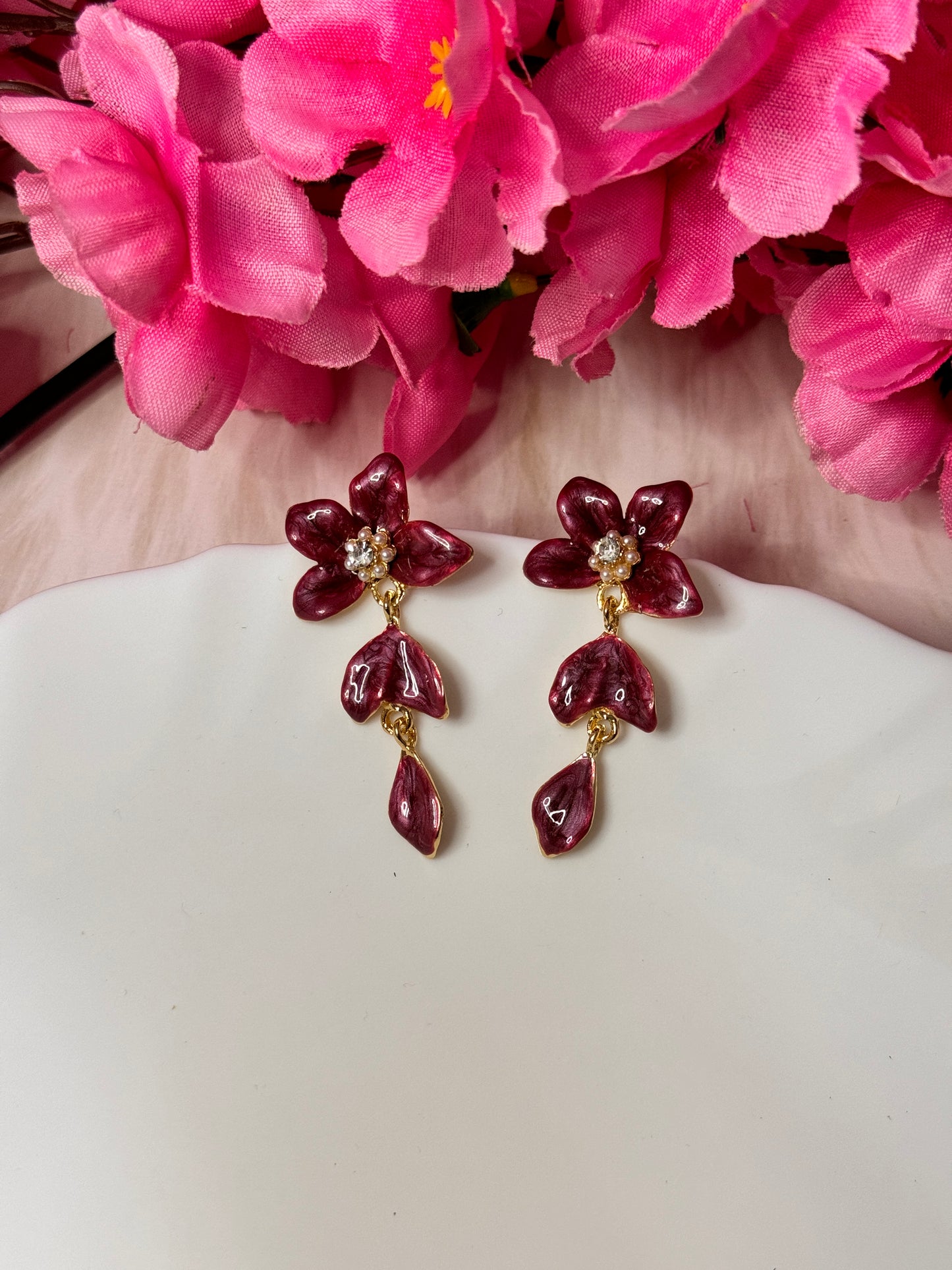 Semi Flower Droplets Earrings