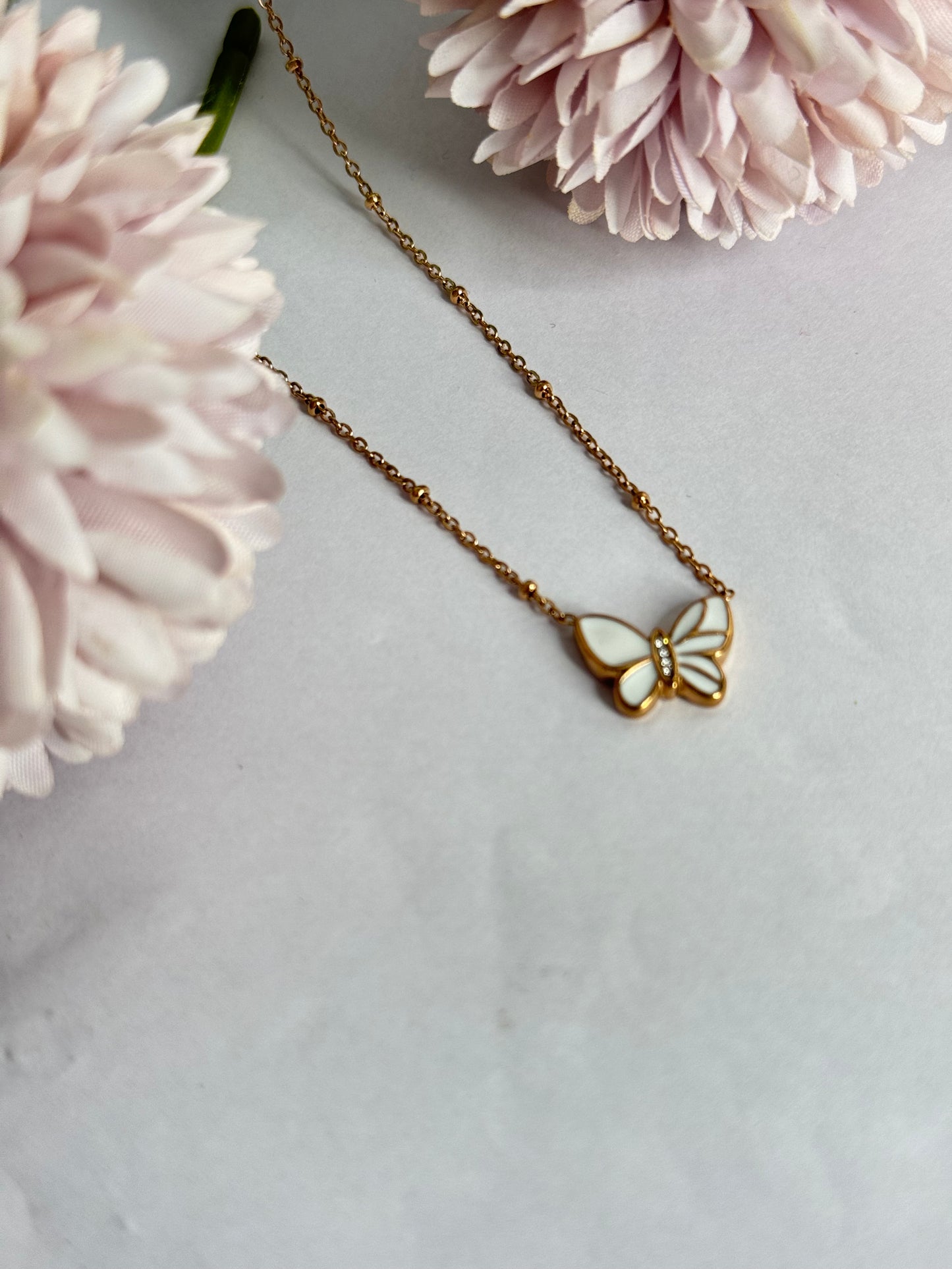 Rosegold Butterfly Neclace