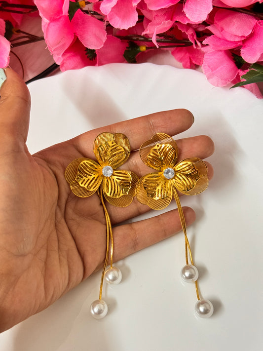 Flower Pearl Danglers