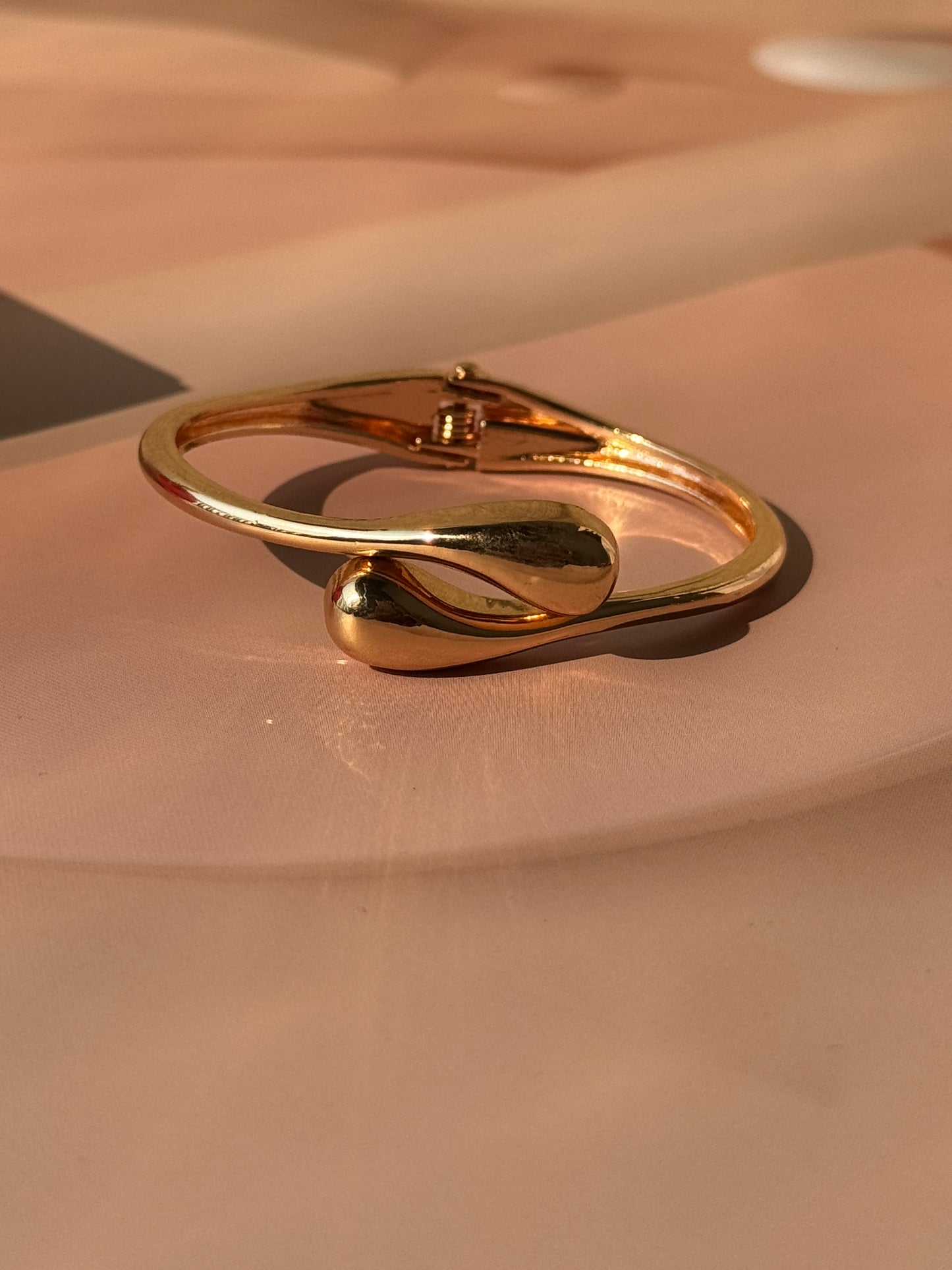 Drop Shape Rose Gold Bracelet