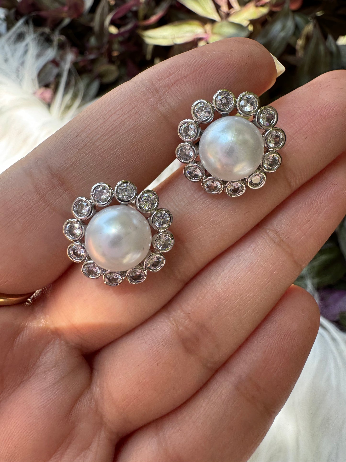 Silver Pearl Studs