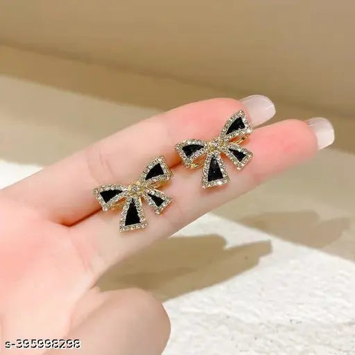 Korean Blogger Bow Earrings