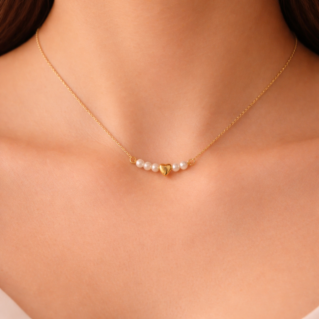 Minimal Pearl Heart Pendant Necklace