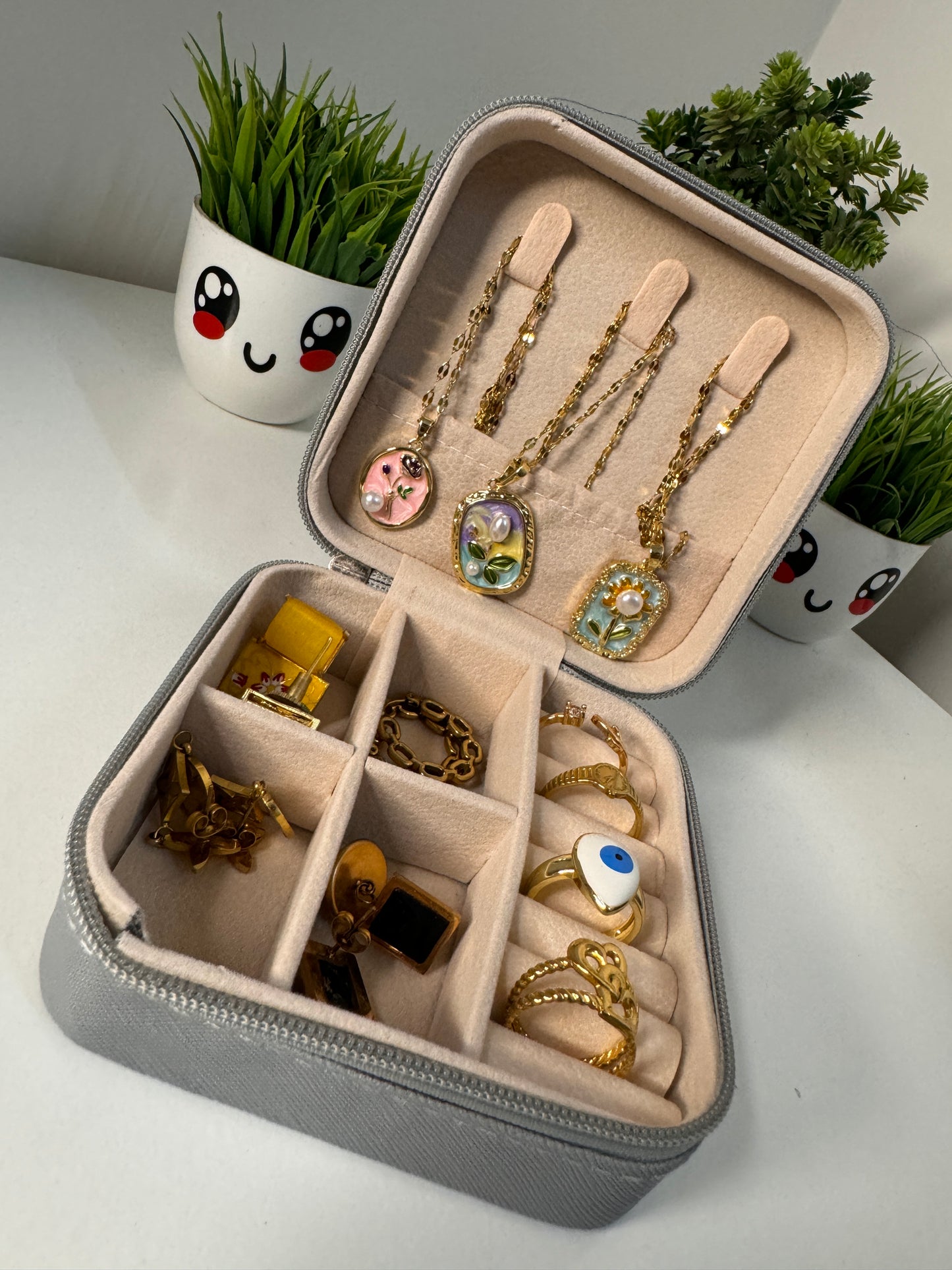 Jewellery Organiser