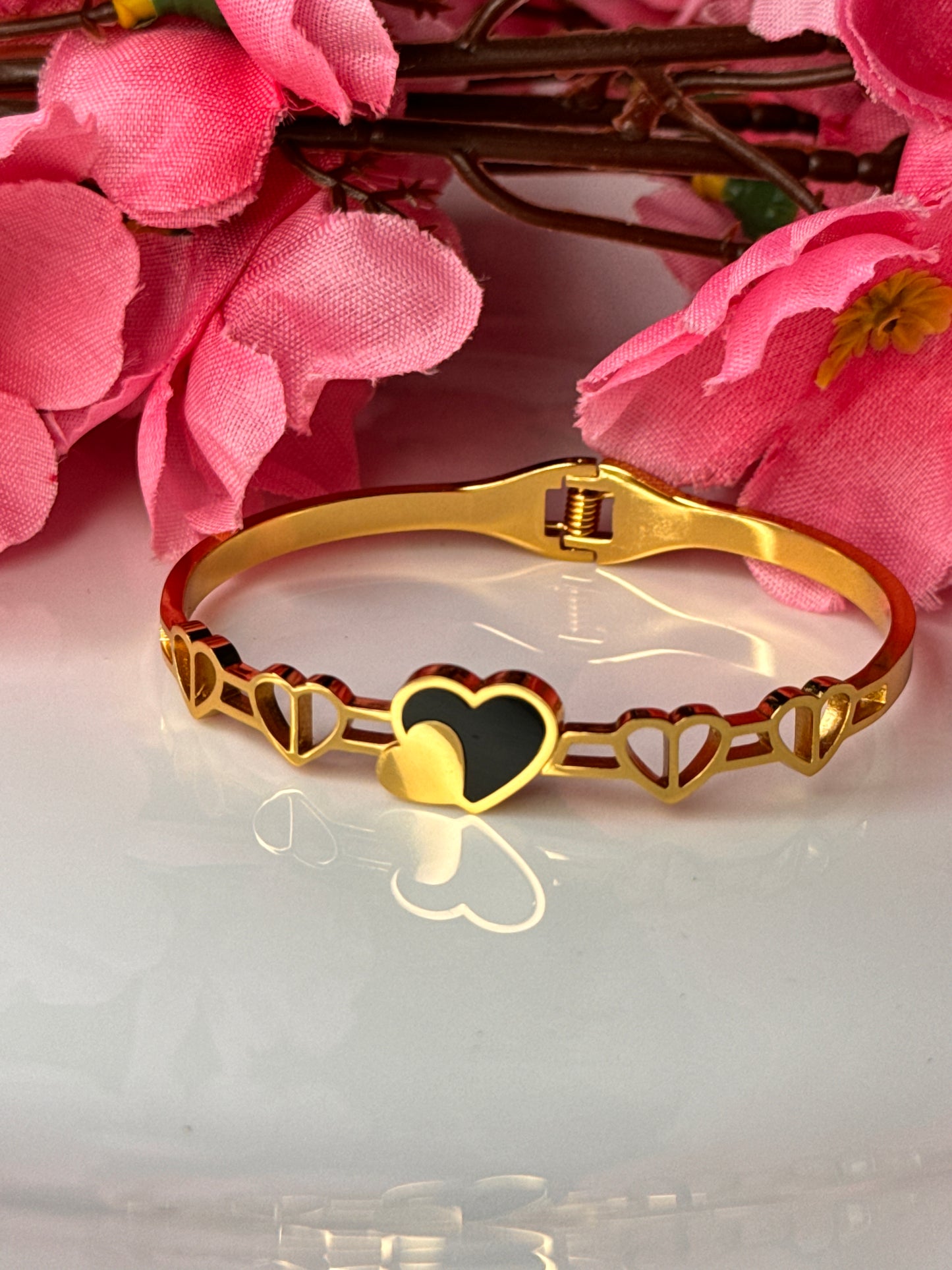 Black Heart Bracelet