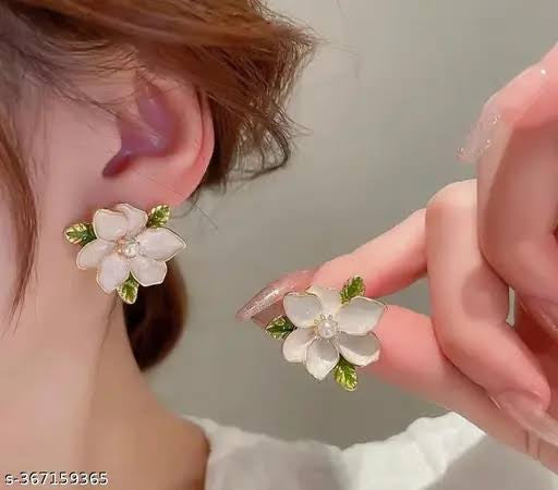 Korean Flower Soft Earrings – Elegant Lightweight Floral Jewelry for Women