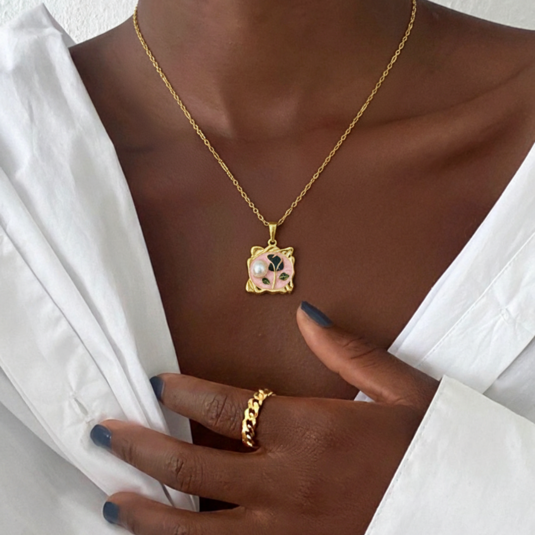 Stainless Steel Women Flower Pendant Necklace